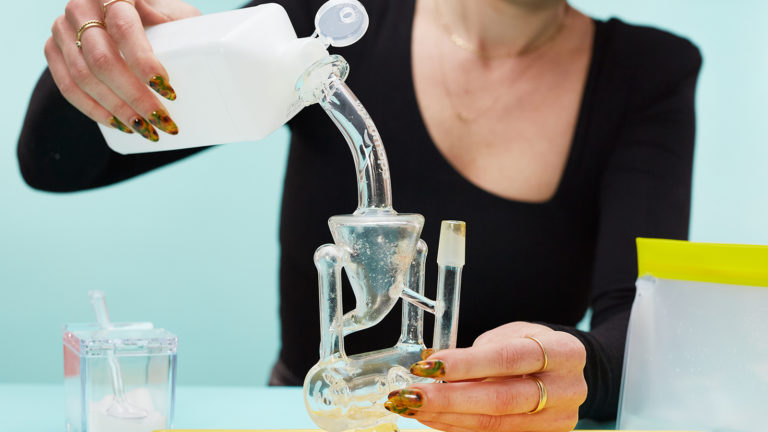 Cleaning a dab rig