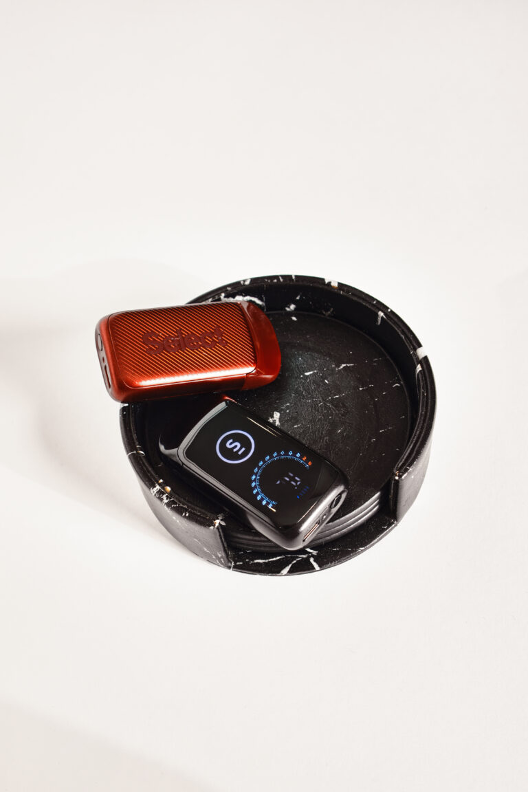 Select supplied product photograph for Briq 2 Grape Ace